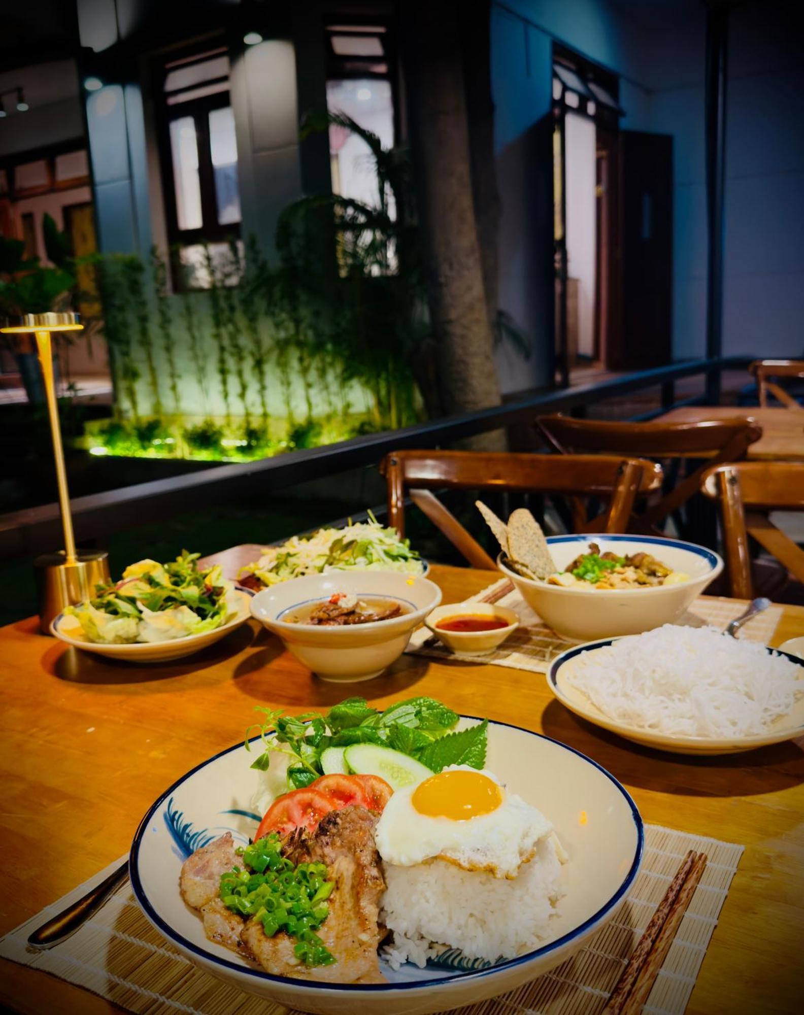Delight Hotel Mui Ne Phan Thiet Exteriör bild