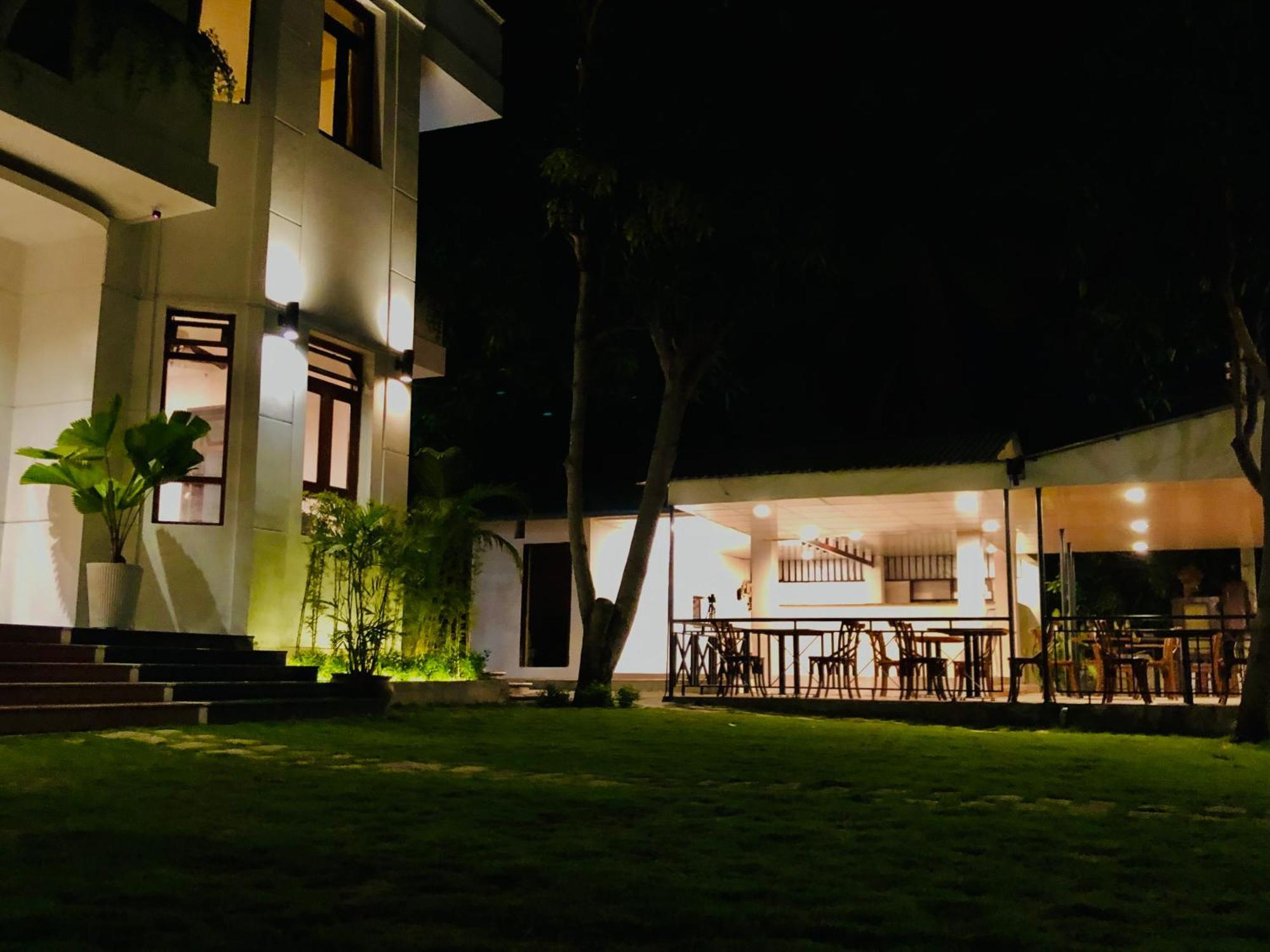 Delight Hotel Mui Ne Phan Thiet Exteriör bild